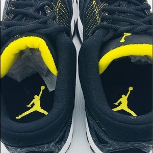 AIR JORDAN JORDAN 11 RETRO LOW (GS) size 6.5y